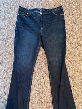 Seven7 Plus Size Jeans Women’s Size 26 Denim Blue Jeans
